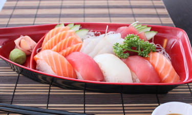 Sushi & Sashimi